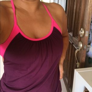 Lululemon top